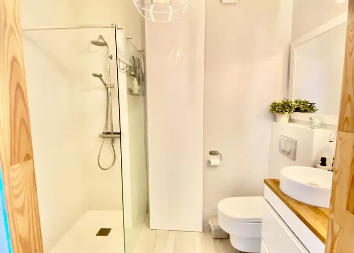 Апартаменты Nad Jarem Balcony Free Parking Piekne Tereny Zielone I Stawy